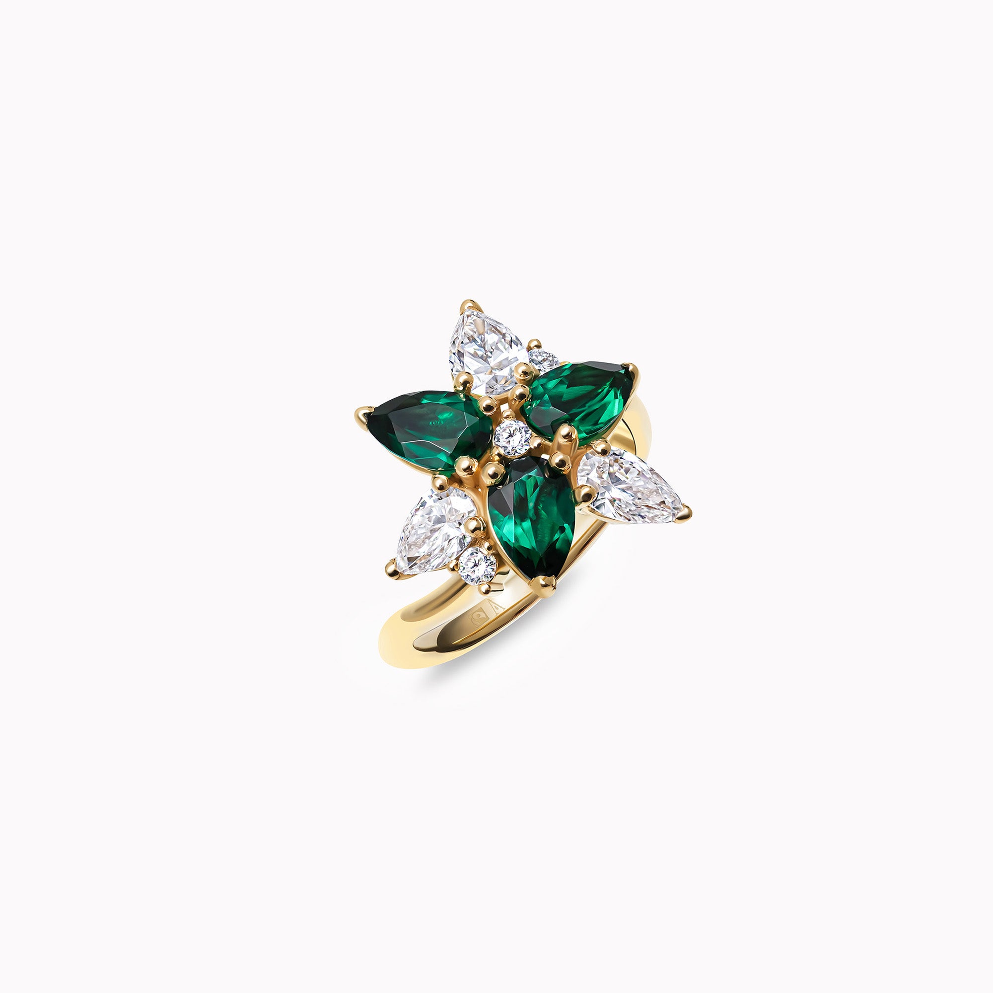 Rainforest Romance - or Jaune 18k