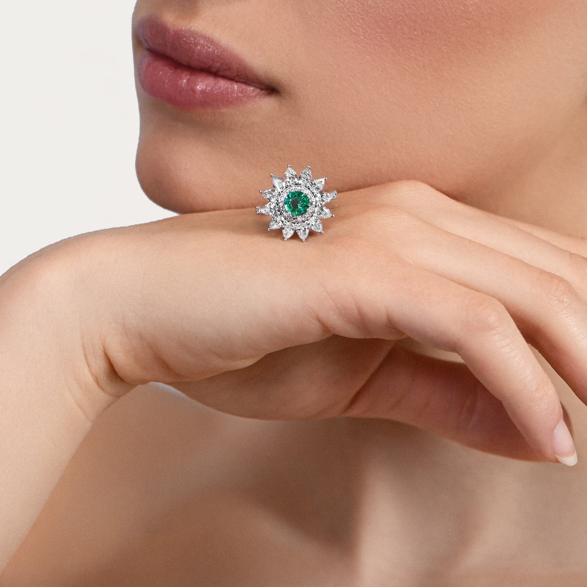 The fantastic Blooming Flower - Weissgold 18K