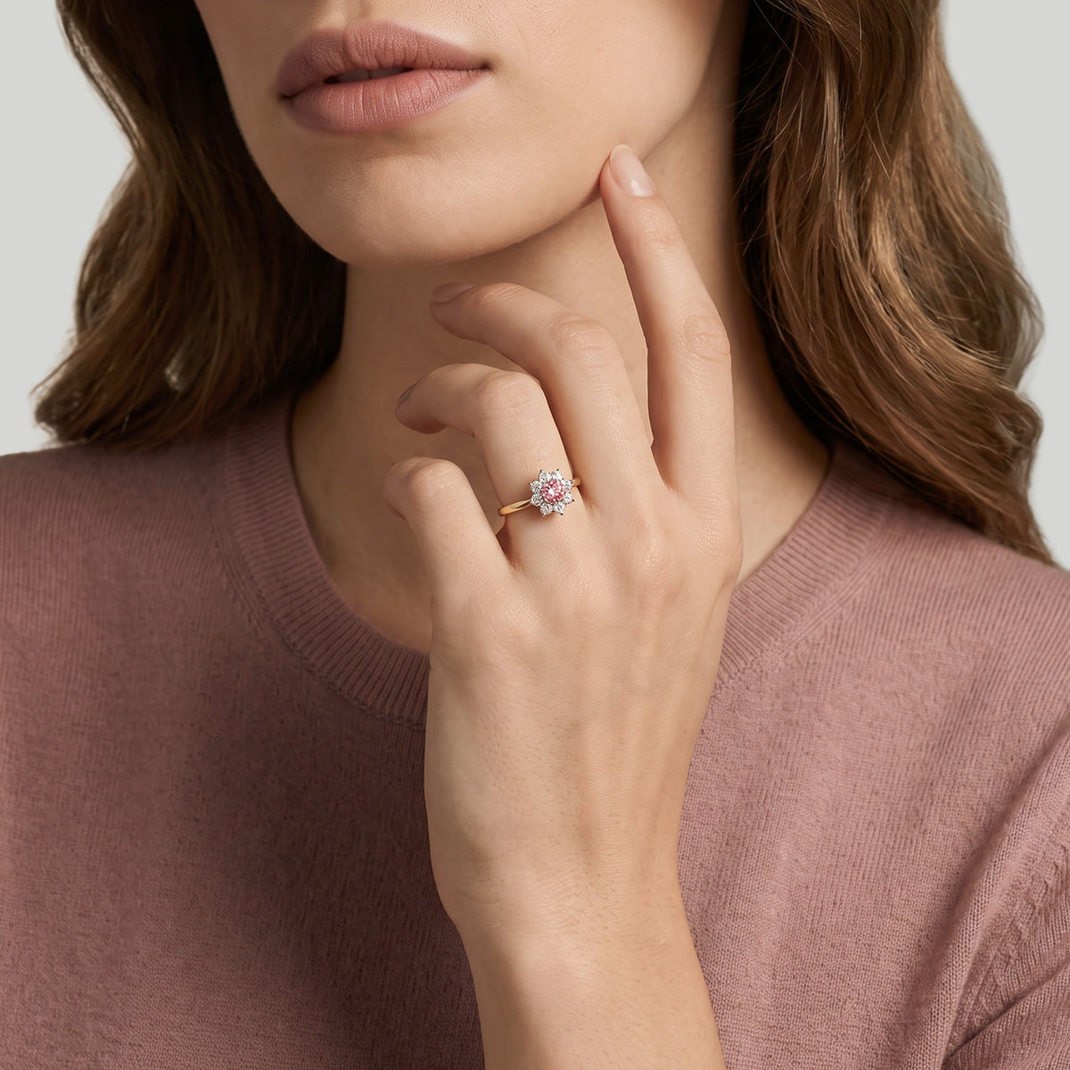 The Little Blooming Pink Flower 0.20 carat - or jaune 18k