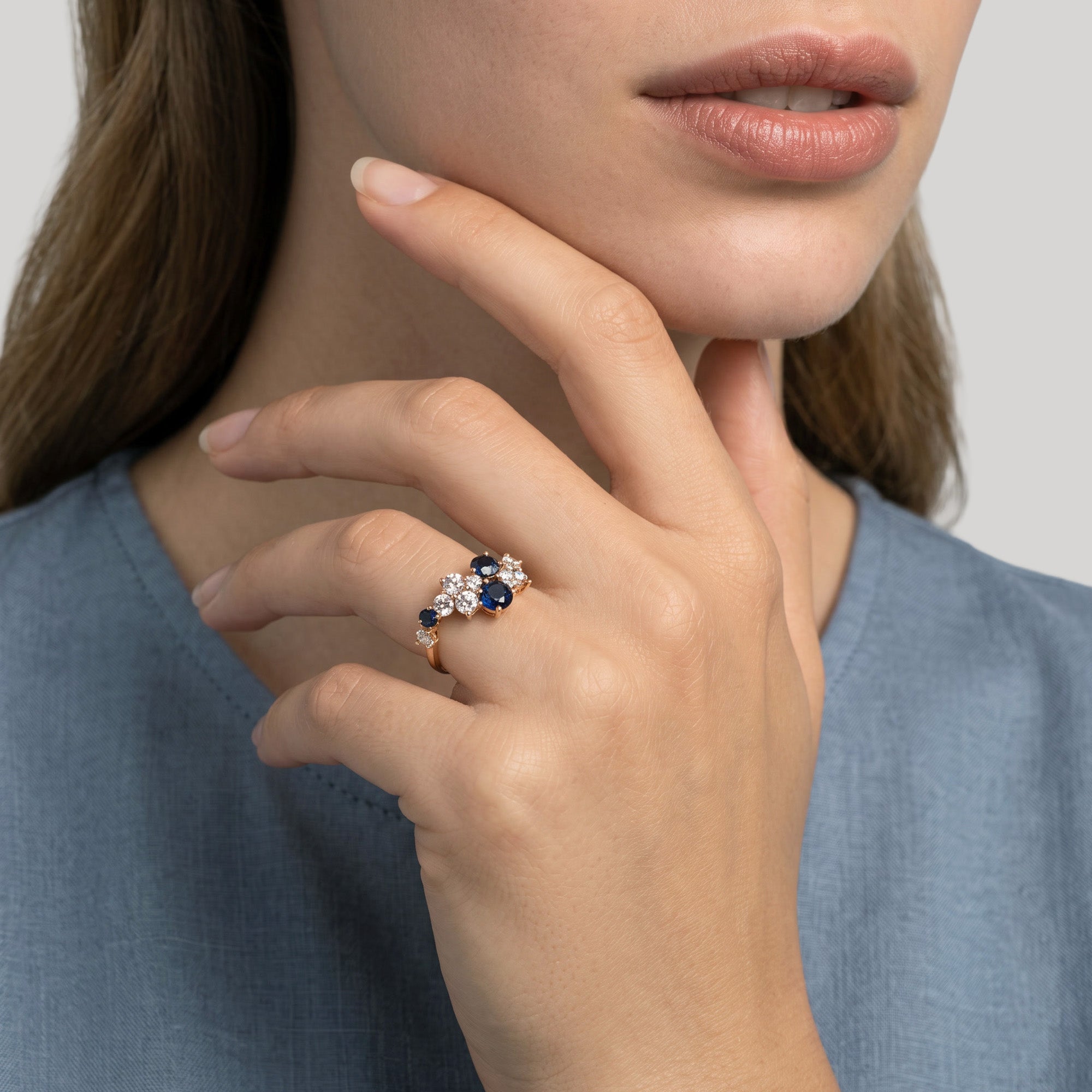 Midnight Sapphire Blossom - 18k yellow gold
