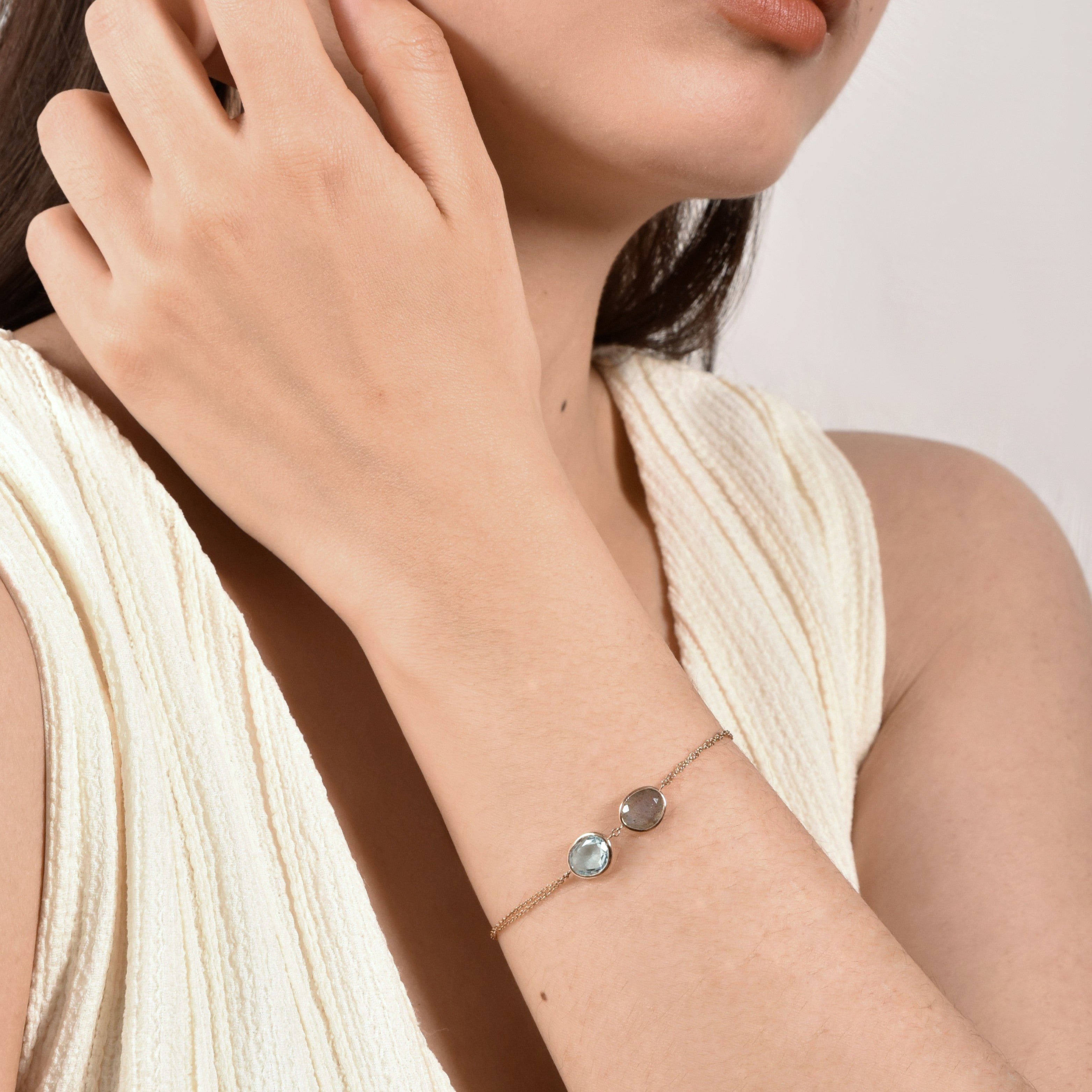 Oceane bracelet with blue topaz