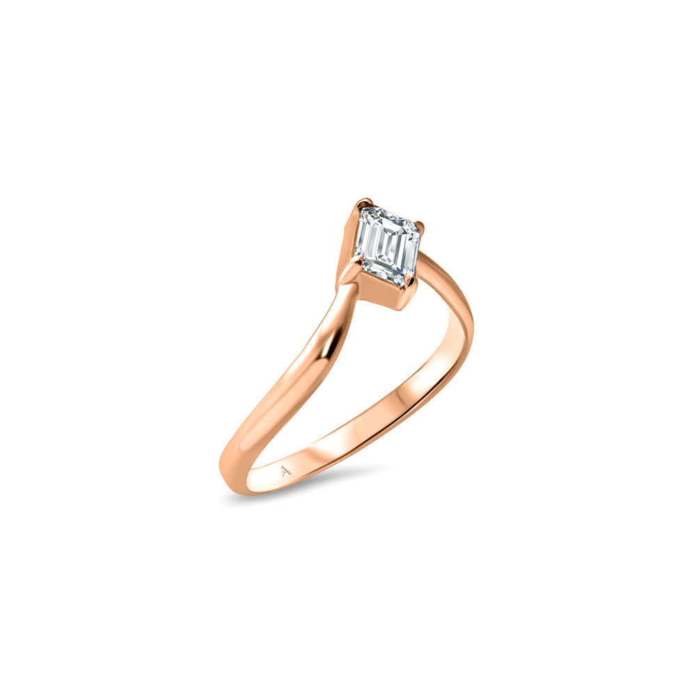 The Little Ice Skating Girl 0.65 carats - or rouge 18k – Solitaire en or 18k – détail porté