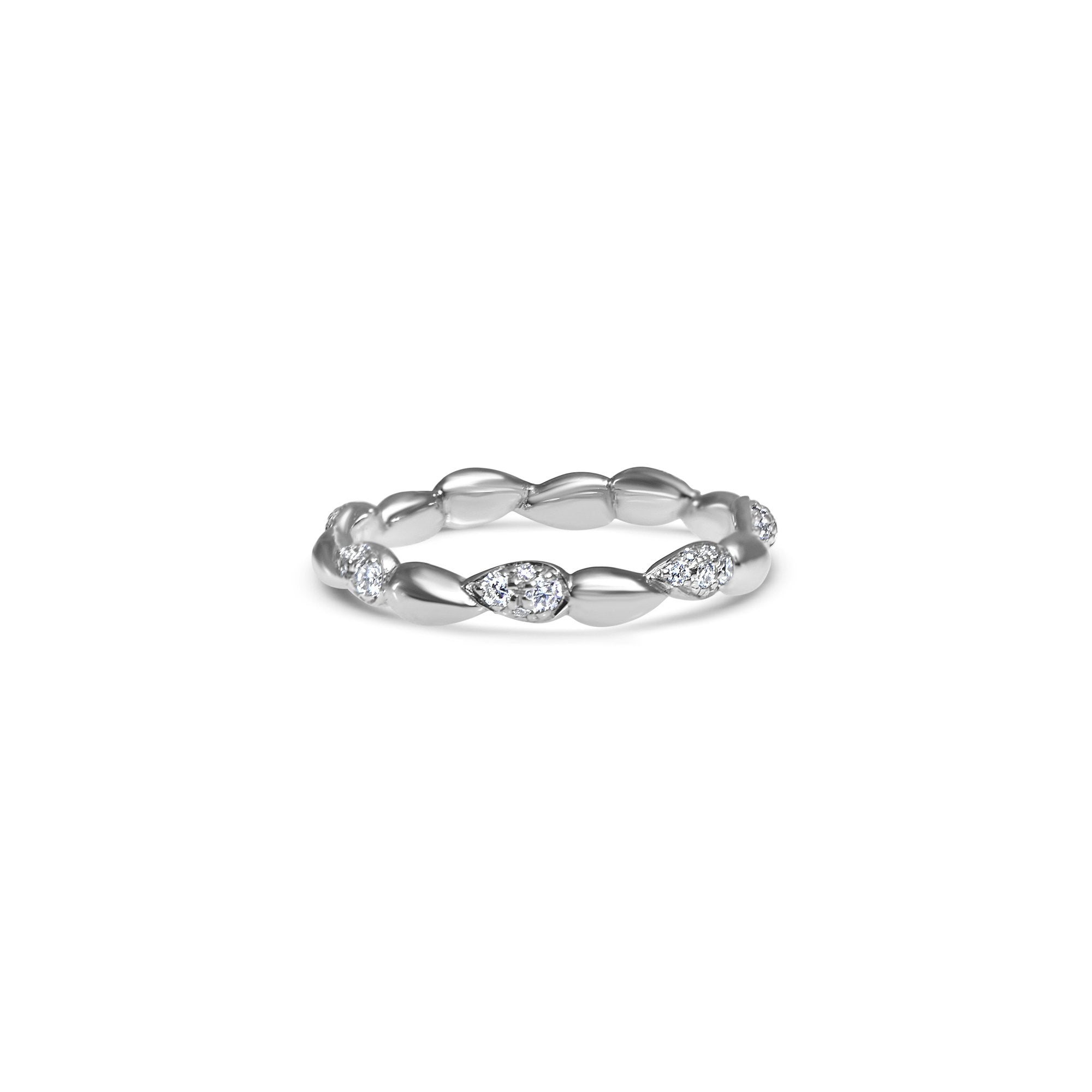 Tresa Drops Pavé - platine 950 – Alliances AGUAdeORO et bagues en or 18k – vue produit