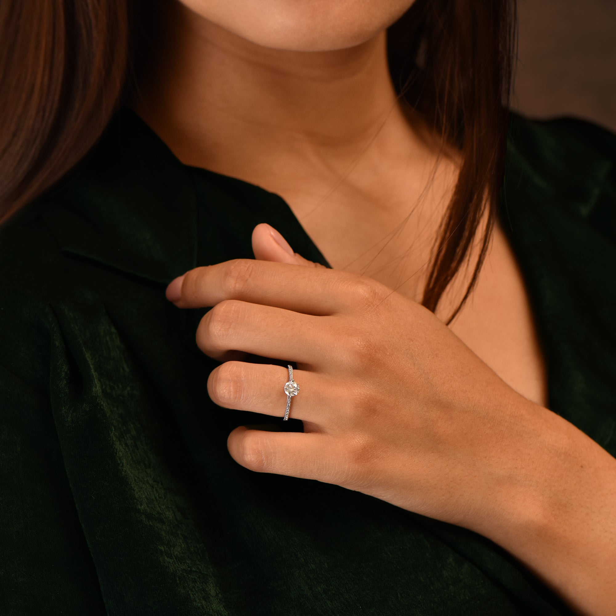 La Petite surprise - 0.62 carat - Weissgold 18k – Verlobungsring Gold 18k – Getragen Ansicht
