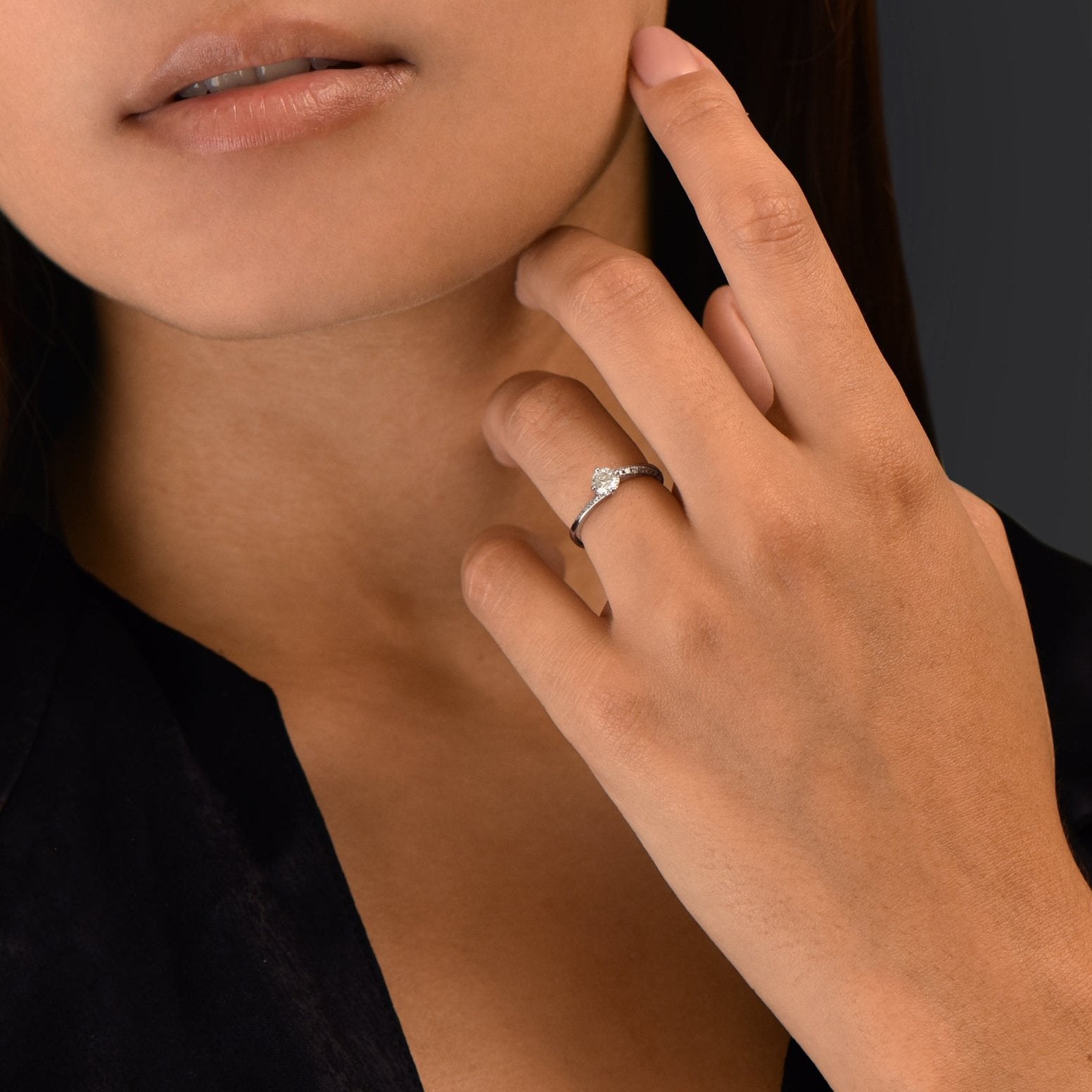 The Twist Lover 0.35 carats - or blanc 18k – Solitaire en or 18k – vue de profil