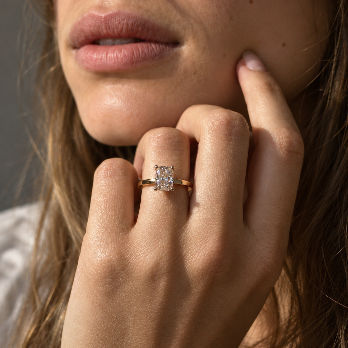 18 ou 14 carats : pourquoi votre bague de fiançailles n’est jamais en or 24 carats ?