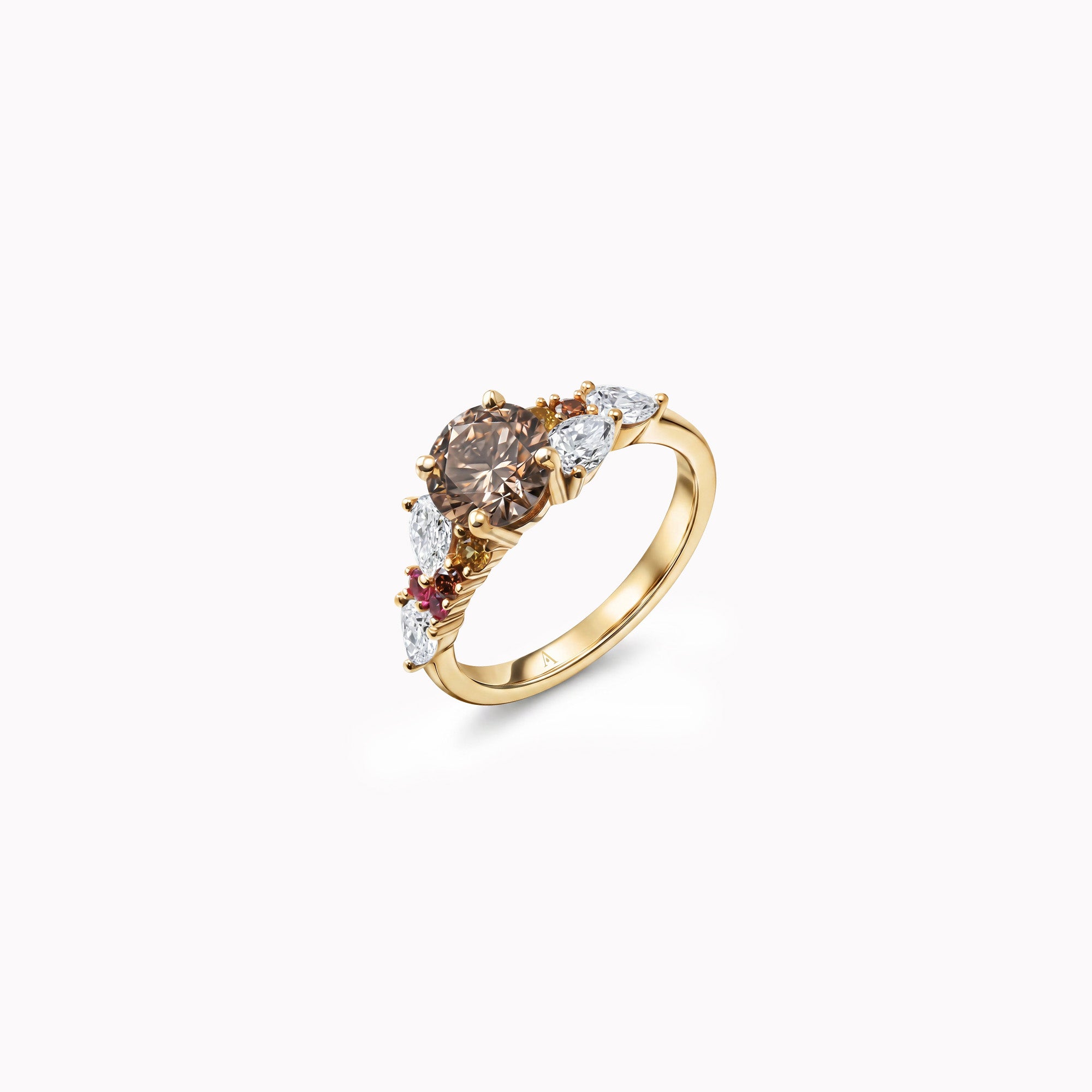 As wild as it gets -  or Jaune 18k