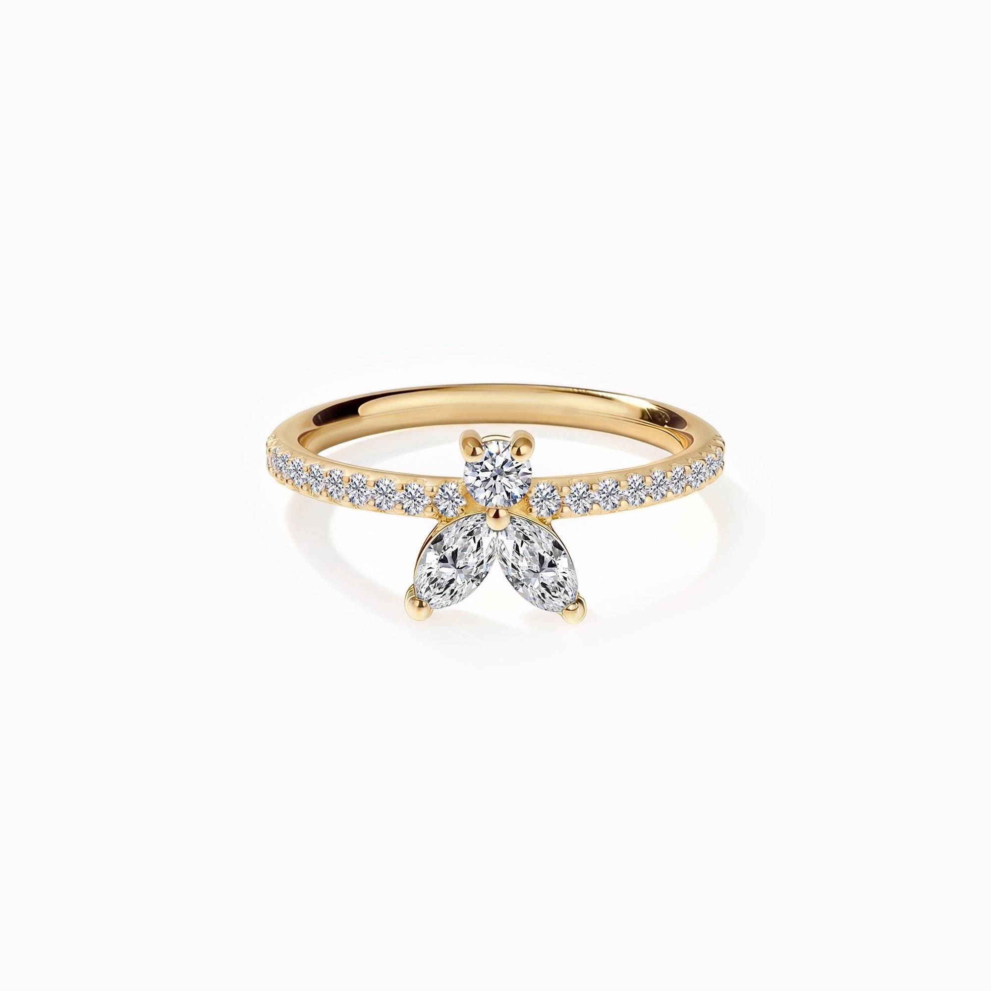 The Fancy Little Bee  0.39 carat - or jaune 18k