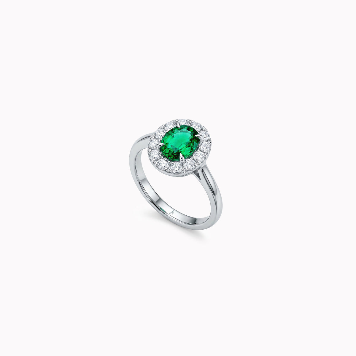 The Unique Green Leaf – 0.75 ct – platinum 950