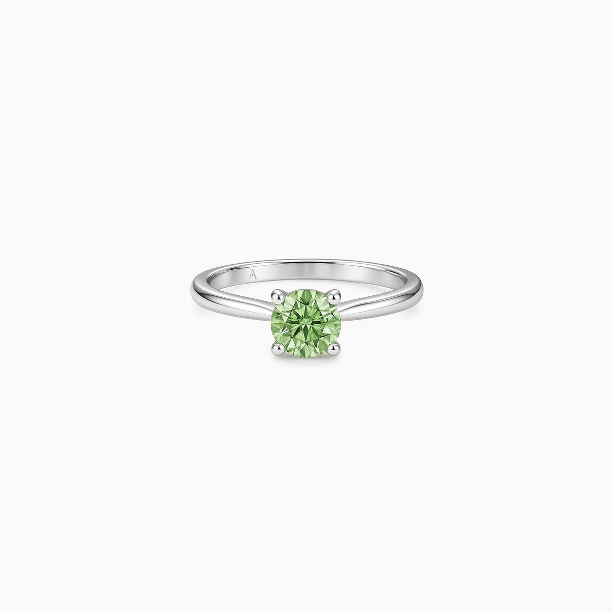 The V-Shape L Green – 0.50 ct – 18k white gold