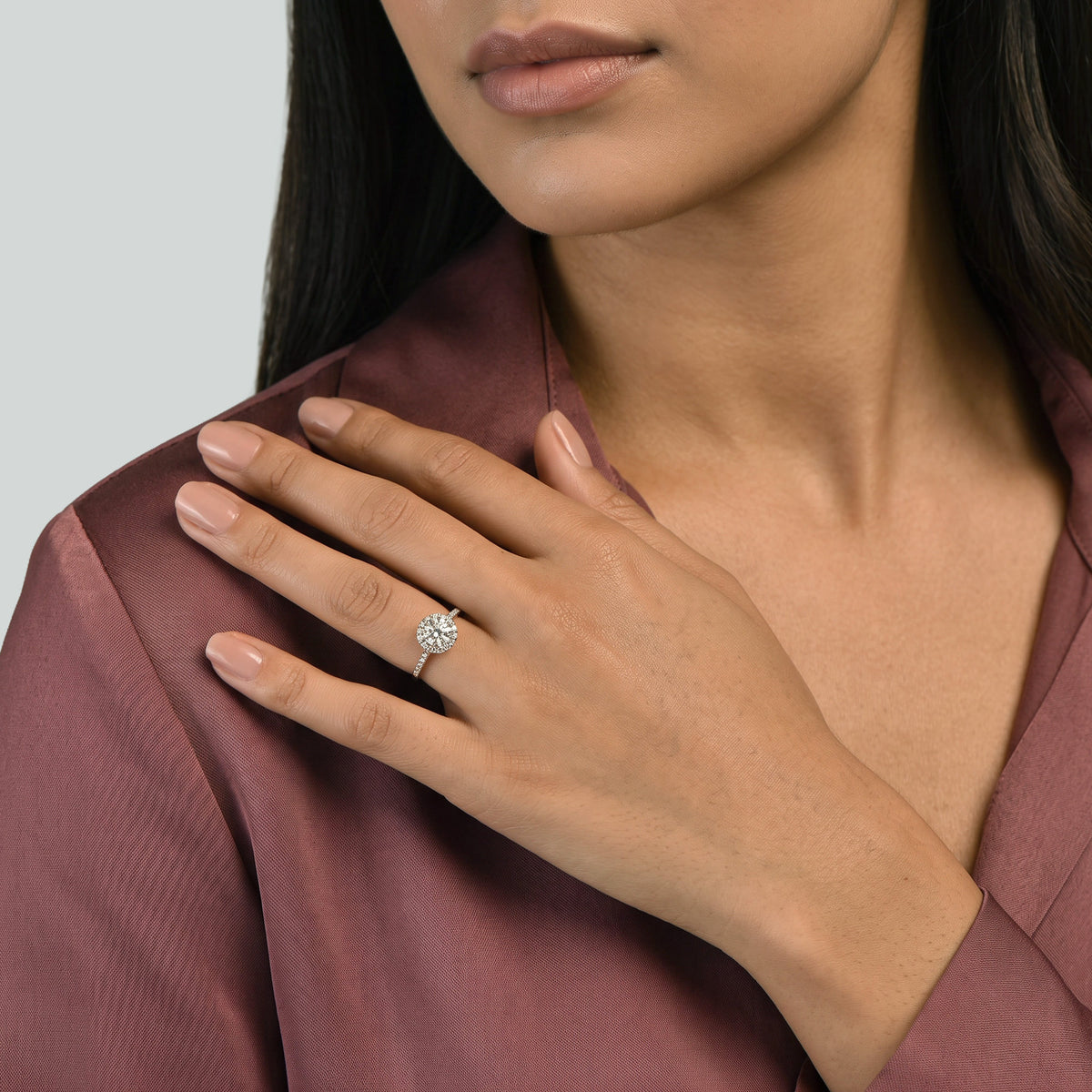 The Fancy Flowering Lady 0.75 carats - or blanc 18k