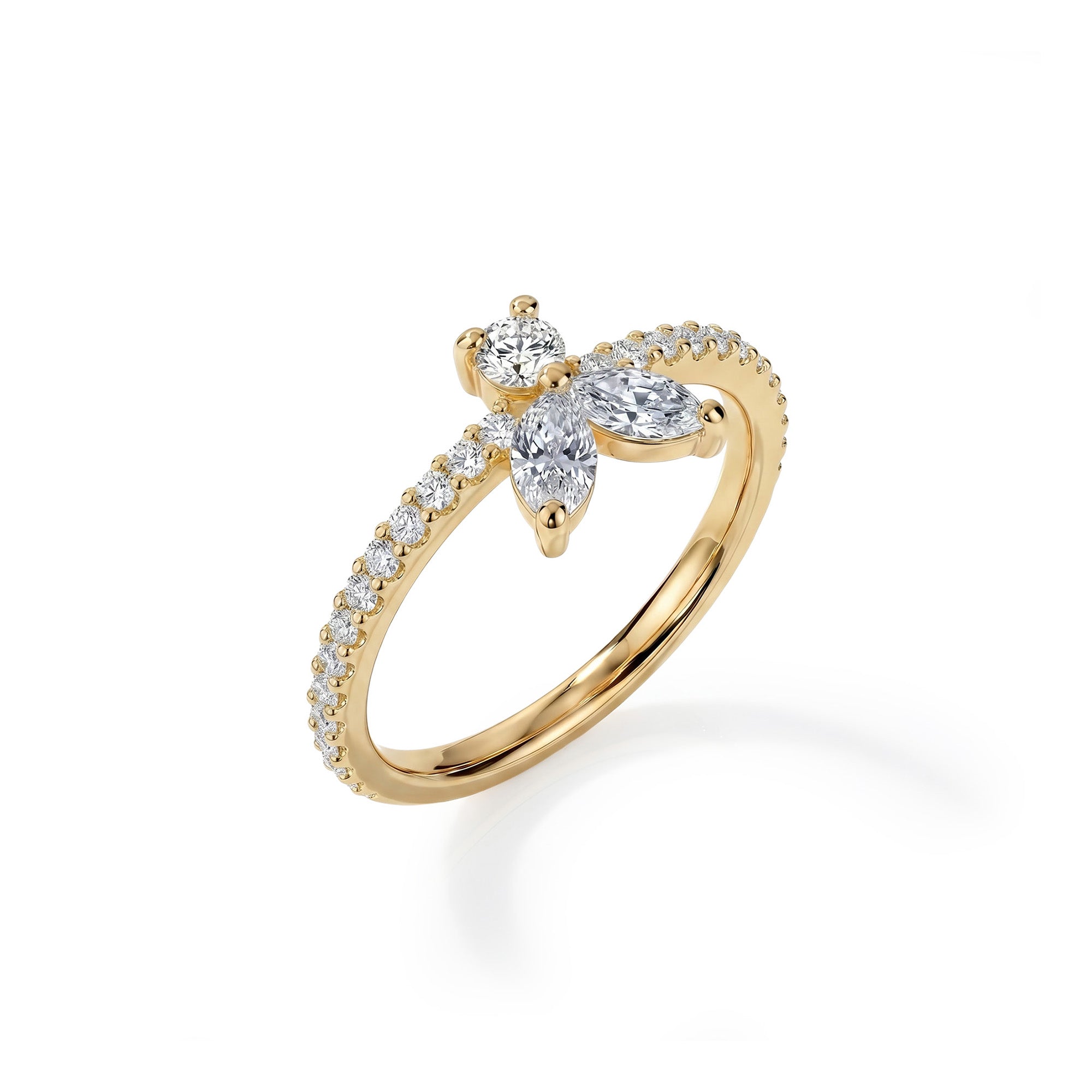 The Fancy Little Bee  0.39 carats - Yellow Gold 18k