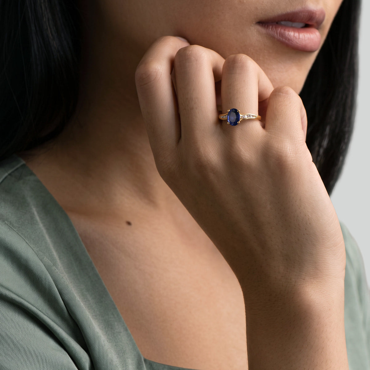 Curvy Blue - 1.50 carat - or jaune 18k
