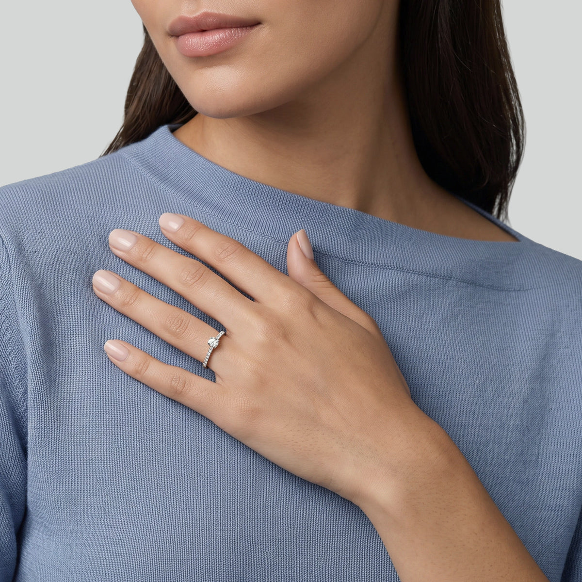 The Fancy V-shape 0.15 Karat - Weissgold 18 K