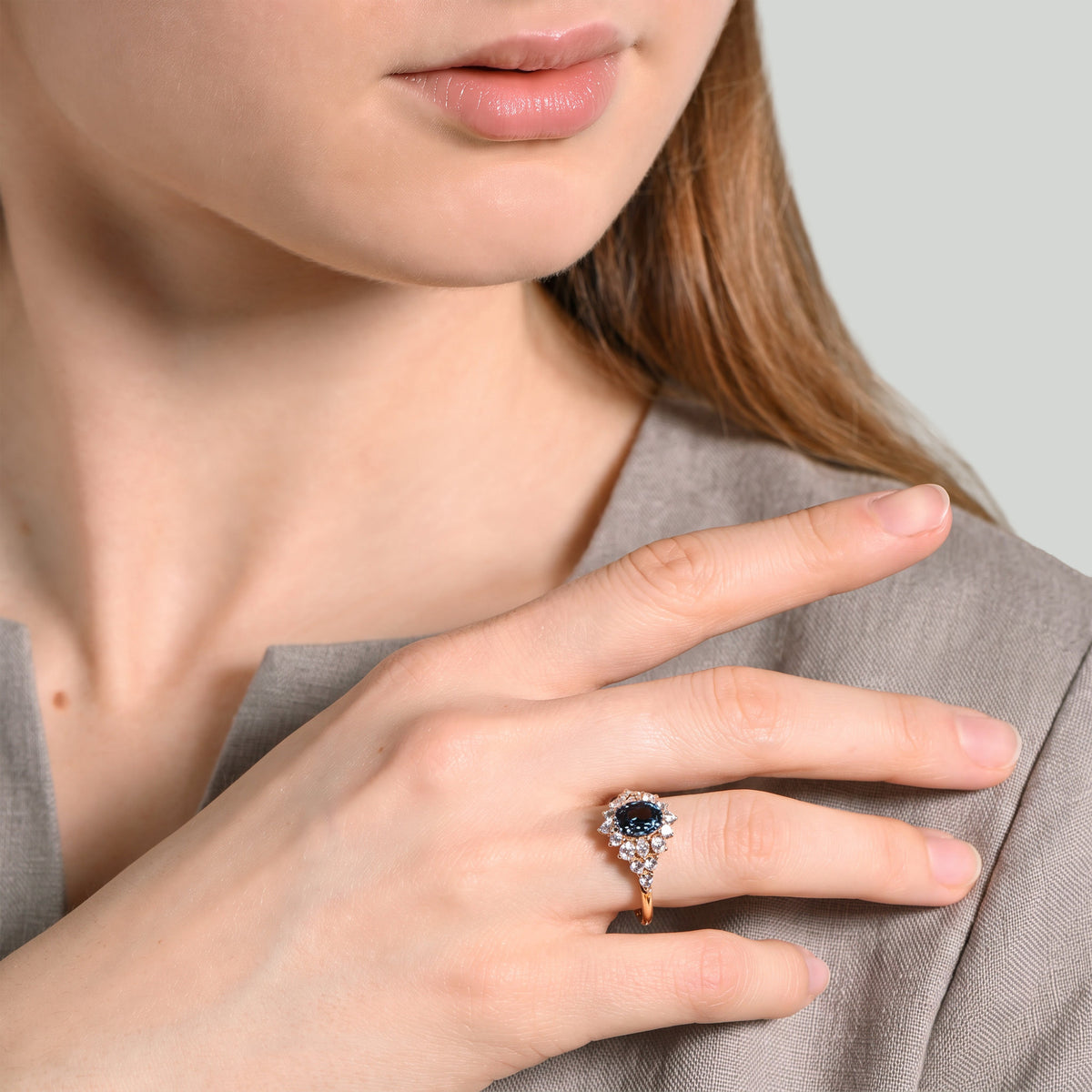 The fantastic Blooming Flower Oval - or jaune18k