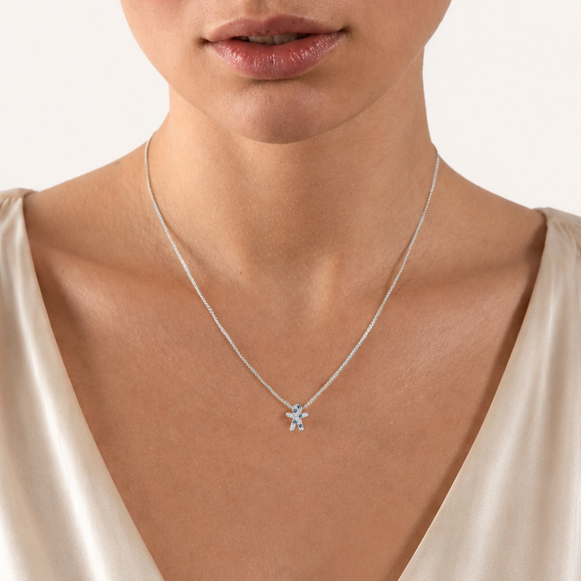 The Little One – Blue Outfit | Weissgold 18 K