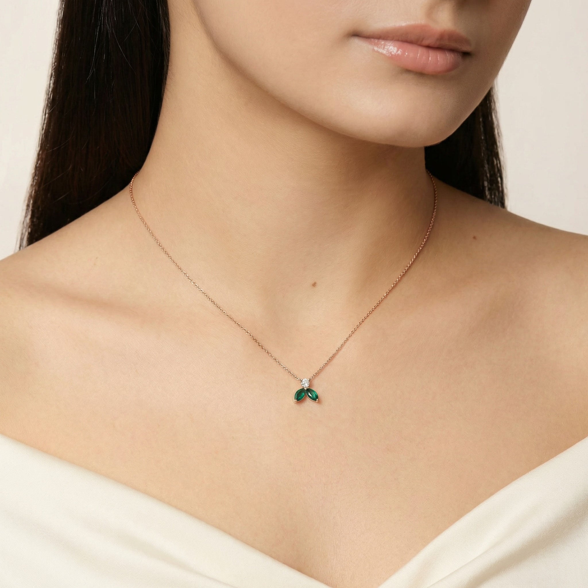 Collier The Little Bee M verte - RotGold 18k