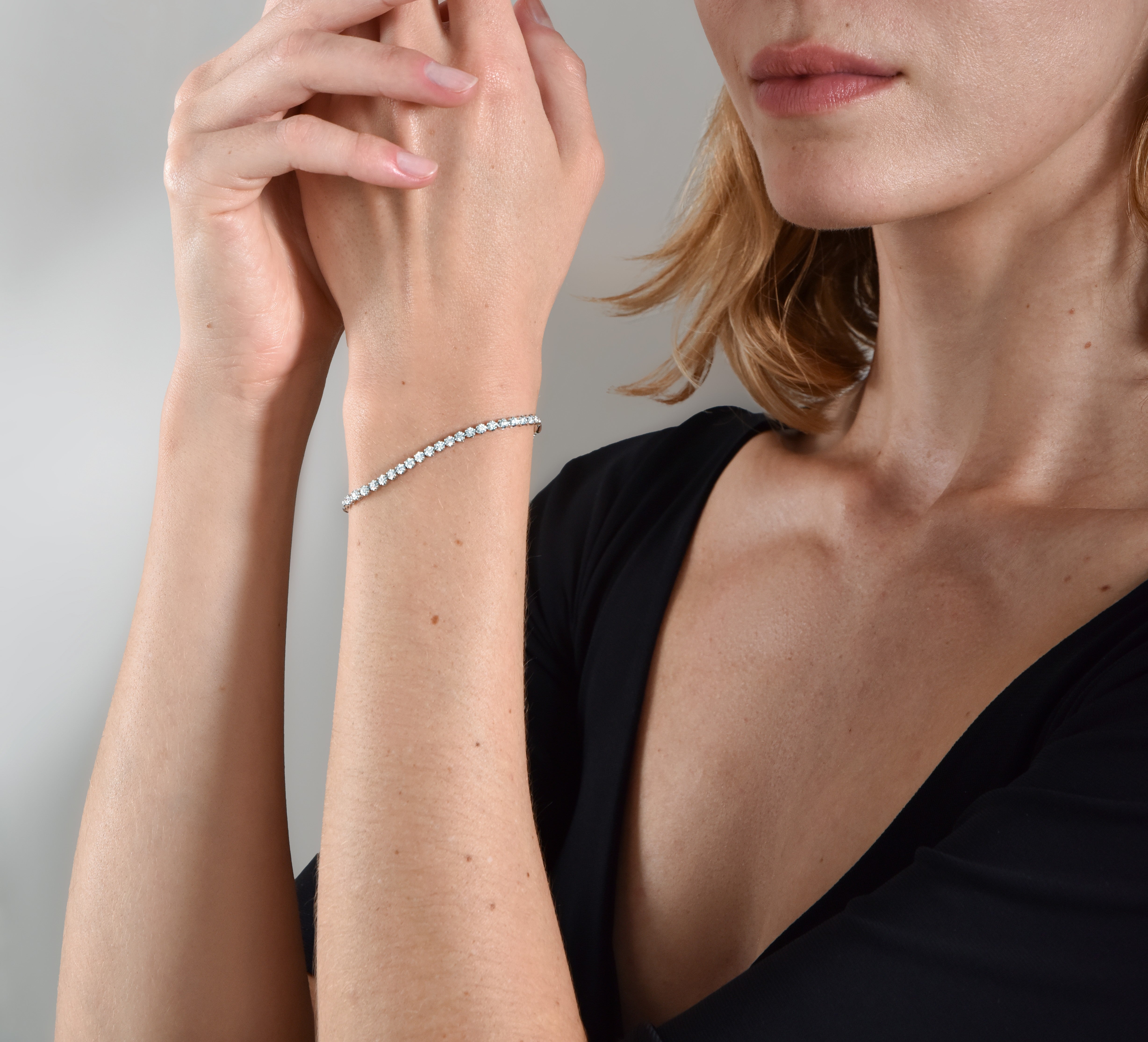 The Queen Diadem Bracelet  0.66 carats - white gold 18K