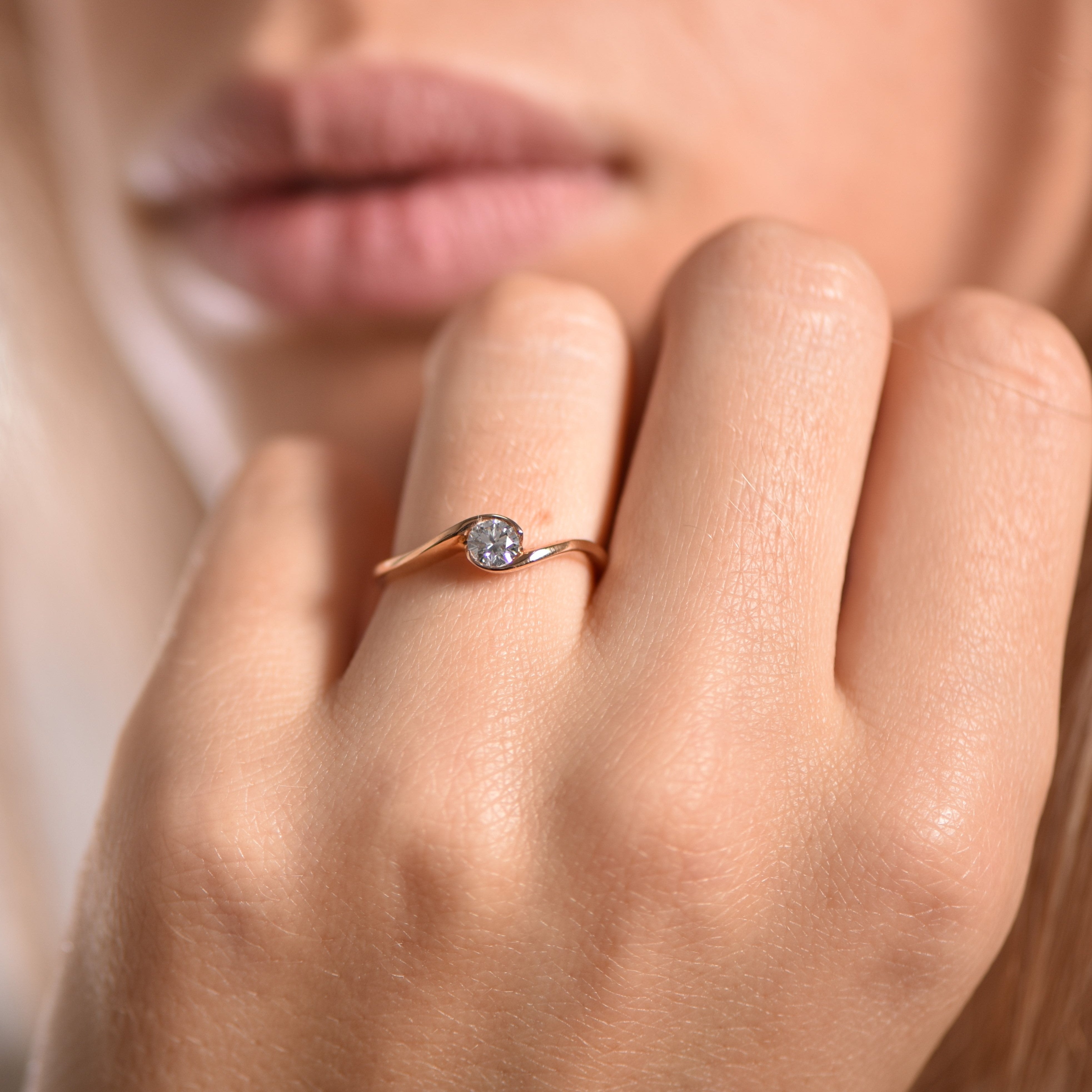 Un Petit Twist 0.25 carats - or rouge 18k - AGUADEORO