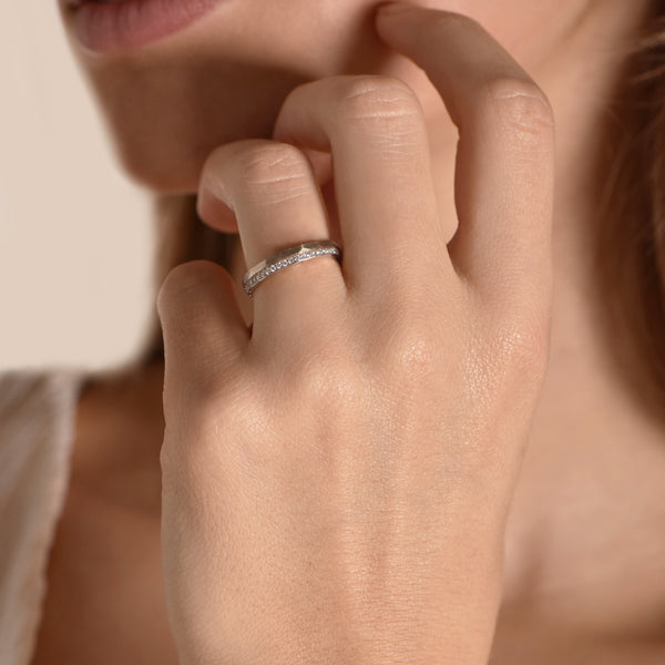 The Fancy Geometry of Love - platine 950 - AGUADEORO