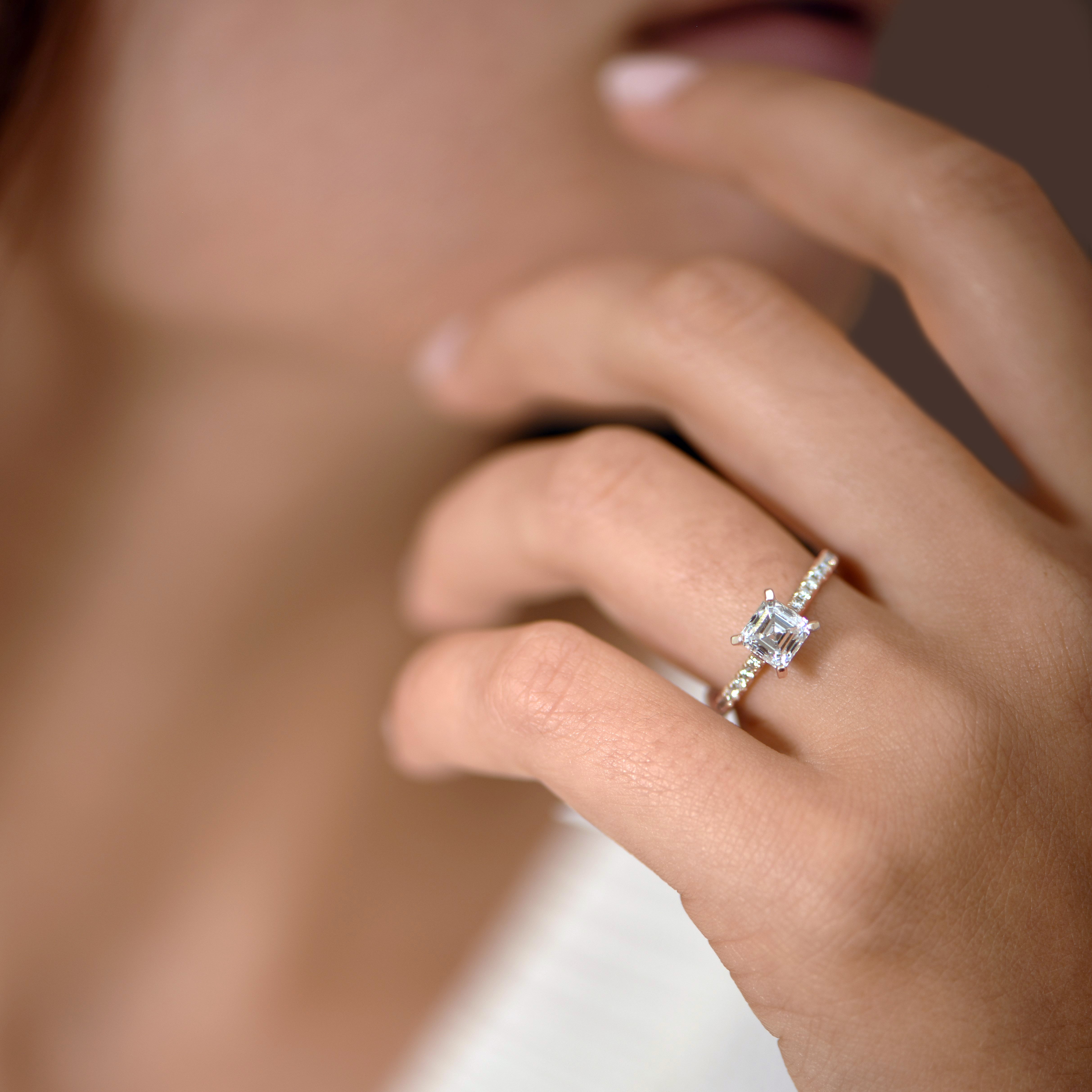 The Fancy Ice Cube 1.00 carats - or rouge 18k - AGUADEORO