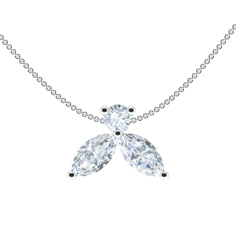 Collier Solitaire Athéna "Grand" avec deux diamants navettes et un diamant central taille brillant. 